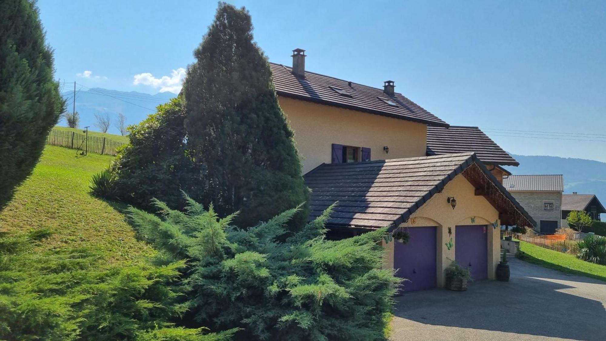 Comme A La Maison, Chambres Au Calme Verrens-Arvey Exterior photo